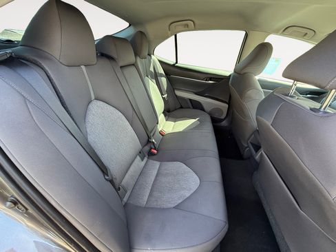 Used 2021 Toyota Camry LE w/ Convenience Package image 18