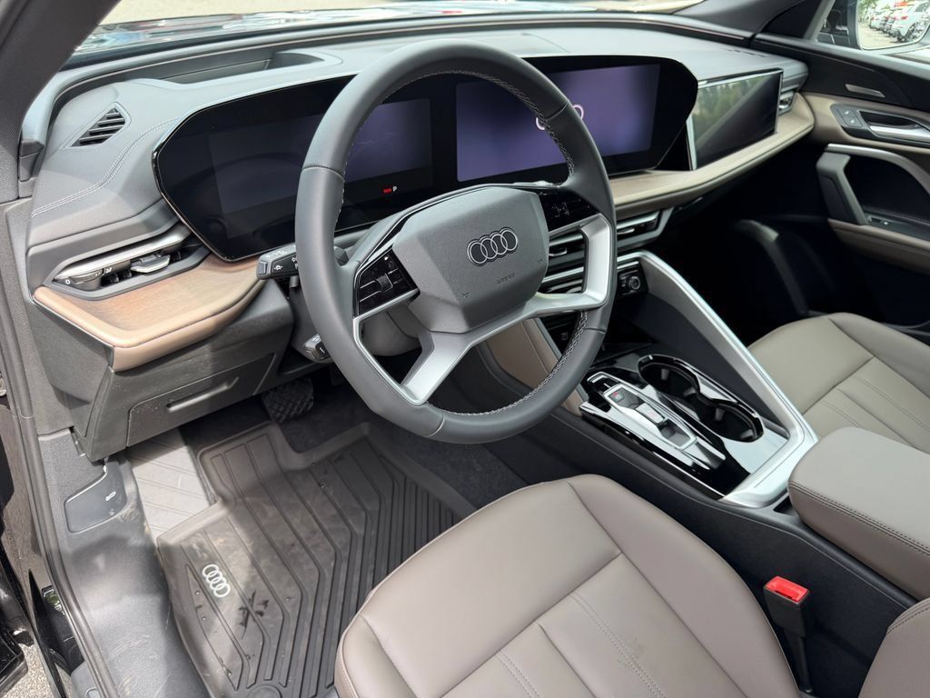 New 2026 Audi Q5 Premium Plus AWD/4WD image 17