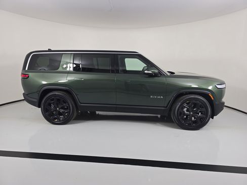 Used 2024 Rivian R1S Adventure AWD/4WD image 6