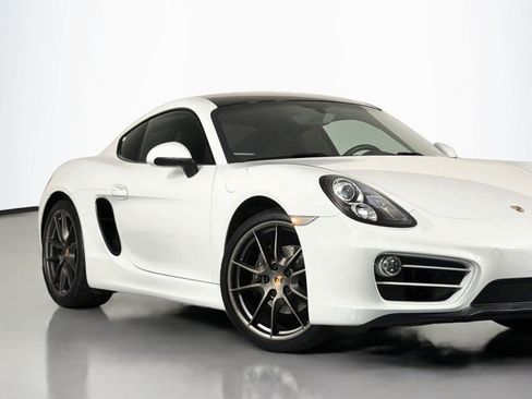 Used 2014 Porsche Cayman RWD image 13