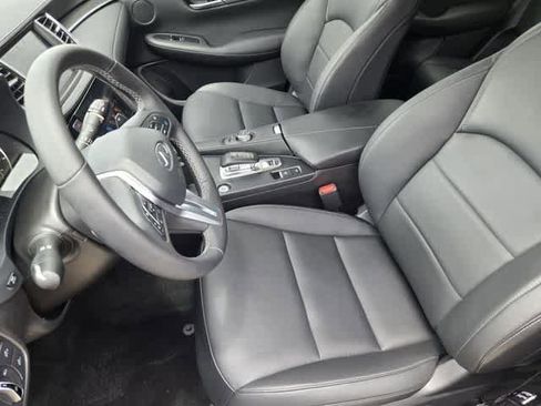 Used 2025 INFINITI QX50 Pure AWD/4WD image 11