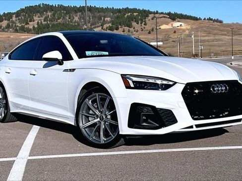 Used 2025 Audi A5 2.0T Premium Plus image 3