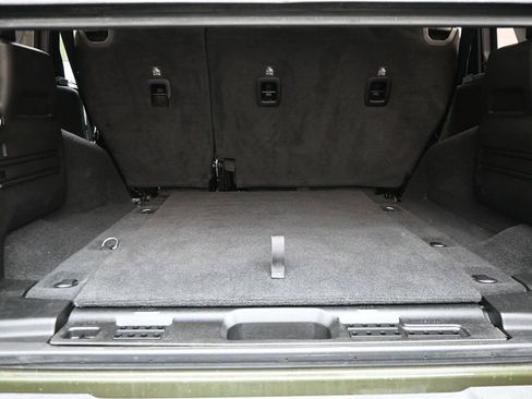 Used 2023 Jeep Wrangler Sport S image 28