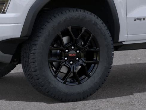 New 2026 GMC Canyon AT4 w/ Technology Plus Package image 9