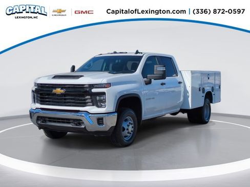 New 2026 Chevrolet Silverado 3500 W/T w/ WT Convenience Package AWD/4WD image 1