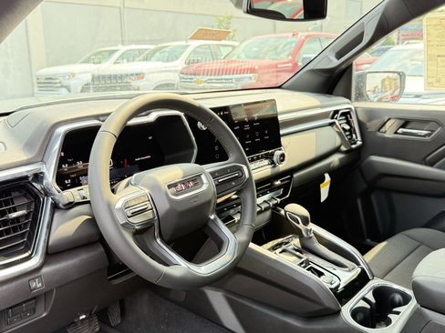 New 2026 GMC Canyon Elevation w/ Convenience Package image 22