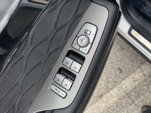 Used 2020 Hyundai Palisade Limited image 18