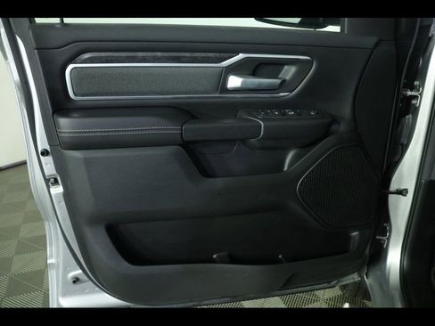 Used 2022 RAM 1500 Big Horn AWD/4WD image 23
