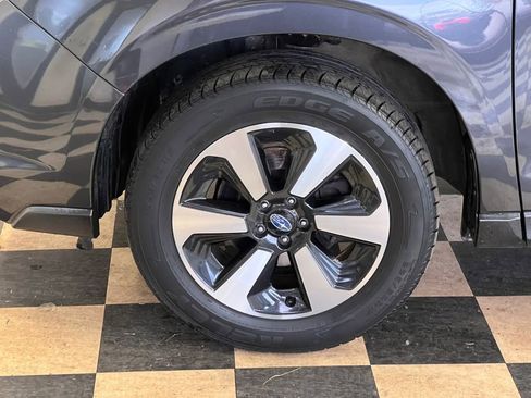 Used 2018 Subaru Forester 2.5i w/ Alloy Wheel Package image 39