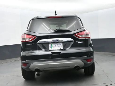 Used 2014 Ford Escape Titanium w/ Equipment Group 401A AWD/4WD image 8