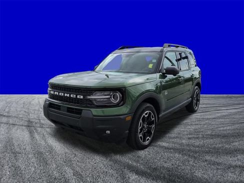 Used 2025 Ford Bronco Sport Outer Banks w/ Outer Banks Tech Package+ AWD/4WD image 8