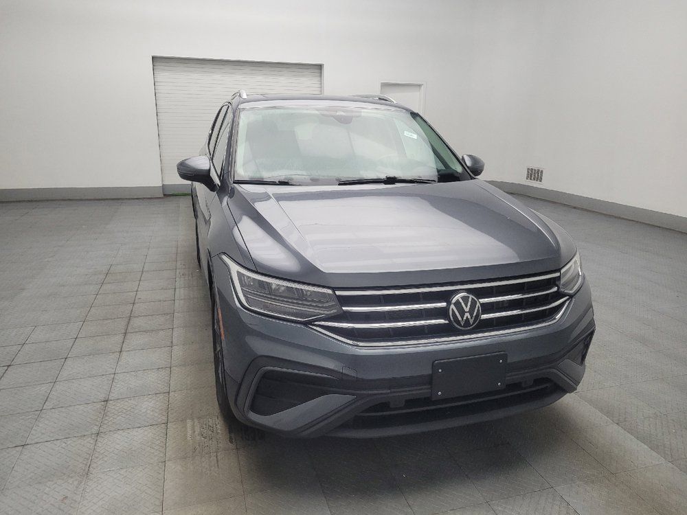 Used 2022 Volkswagen Tiguan SE AWD/4WD image 14