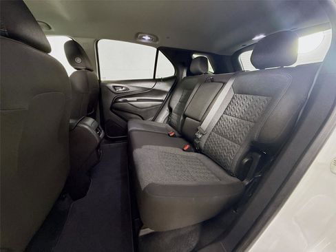 Used 2024 Chevrolet Equinox LT image 24