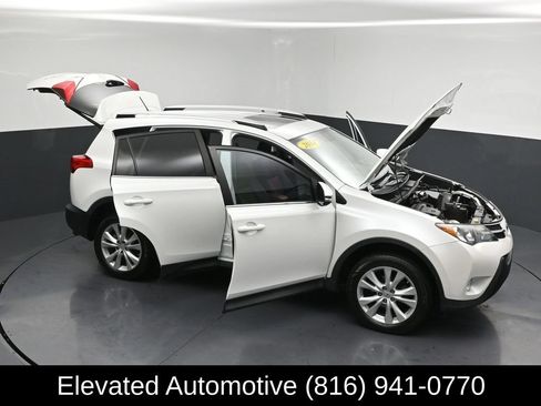 Used 2014 Toyota RAV4 Limited AWD/4WD image 31