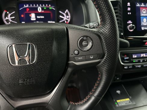 Used 2024 Honda Passport TrailSport image 18