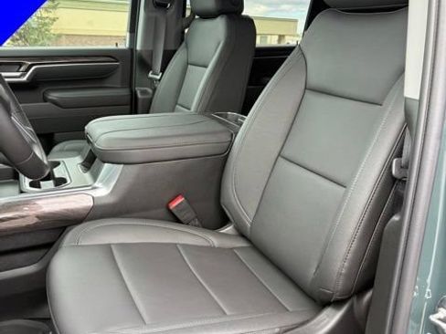 New 2026 Chevrolet Silverado 2500 LTZ w/ LTZ Convenience Package AWD/4WD image 13