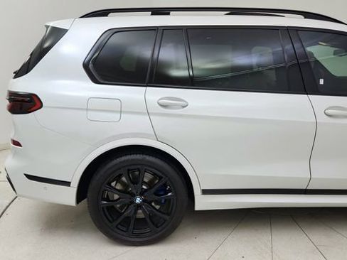 Used 2024 BMW X7 M60i w/ Executive Package image 12