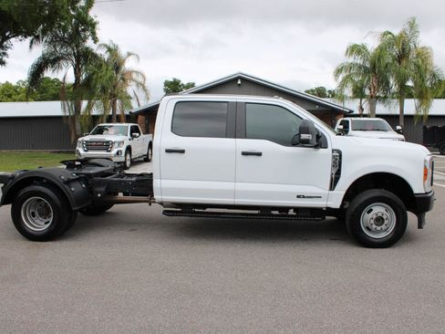 Used 2023 Ford F350 XL image 6
