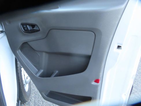 Used 2021 Ford Transit 250 Medium Roof AWD image 18