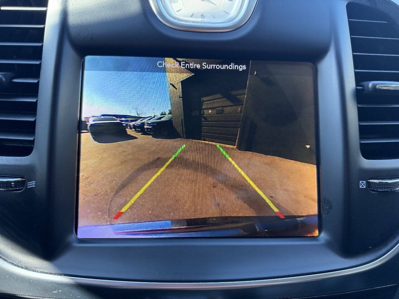 Used 2017 Chrysler 300 Limited RWD image 15