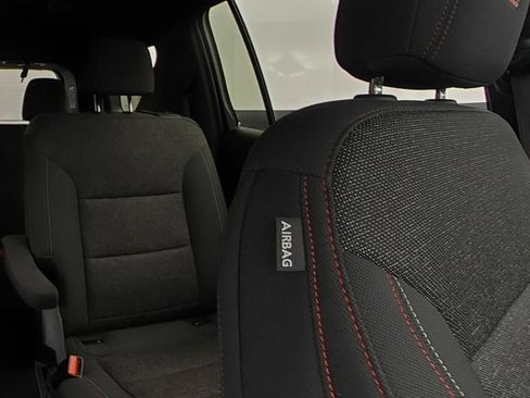 Used 2024 Chevrolet Traverse Z71 w/ LPO, Floor Liner Package AWD/4WD image 11