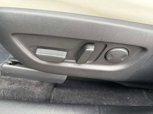 Used 2025 MAZDA CX-90 3.3 Turbo S w/ Premium Package image 28