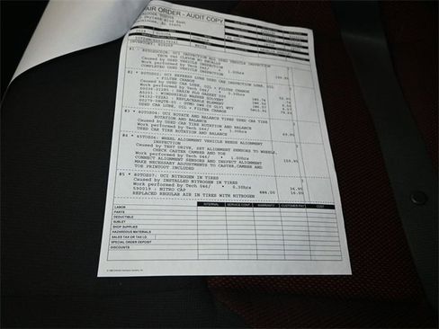 Used 2024 Toyota Corolla SE image 5