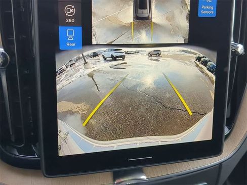 New 2026 Volvo XC60 B5 Plus w/ Protection Package Premier image 28