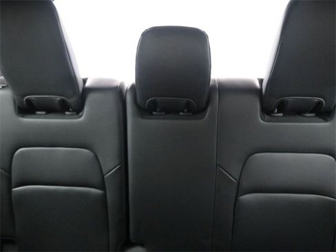 Used 2023 Nissan Pathfinder SL w/ Lighting Package (N92) image 14