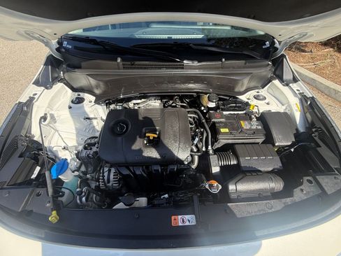 Used 2025 Kia Seltos S image 29