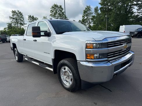 Used 2017 Chevrolet Silverado 2500 W/T w/ WT Convenience Package AWD/4WD image 7