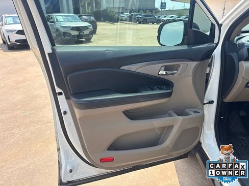 Used 2017 Honda Pilot EX-L image 10