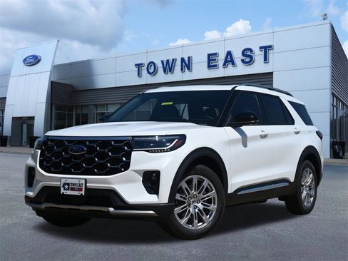 New 2025 Ford Explorer Active w/ Active Comfort Package image 24