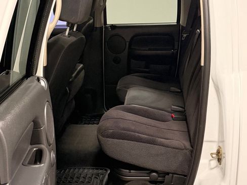 Used 2004 Dodge Ram 2500 Truck SLT w/ Trailer Tow Group image 9