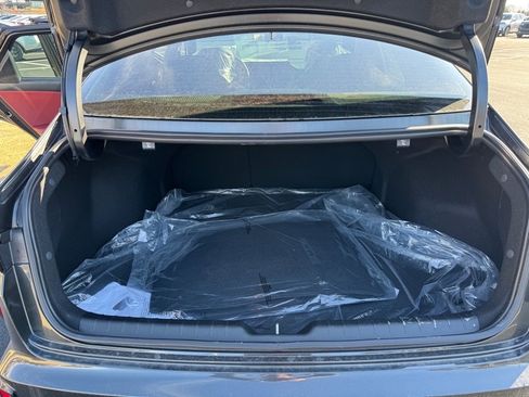 New 2025 Kia K4 GT-Line image 7