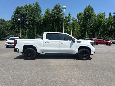 Used 2023 GMC Sierra 1500 AT4X AWD/4WD image 3