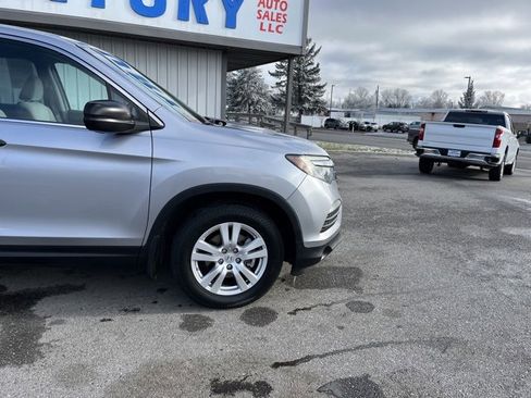 Used 2017 Honda Pilot LX image 15