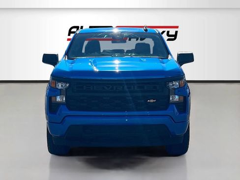 Used 2025 Chevrolet Silverado 1500 Custom w/ Turbomax Blackout Package AWD/4WD image 2
