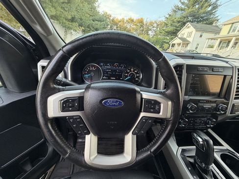 Used 2017 Ford F150 Lariat w/ Equipment Group 501A Mid AWD/4WD image 21