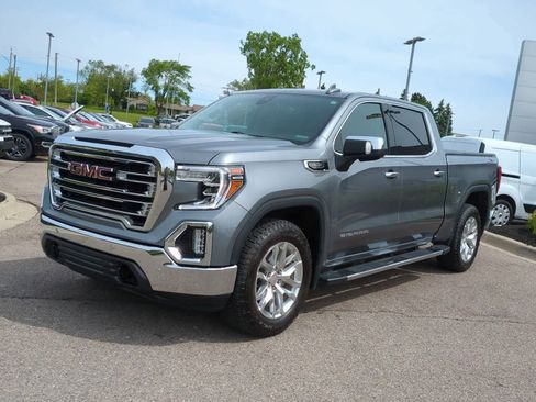 Used 2022 GMC Sierra 1500 SLT w/ SLT Premium Plus Package image 4