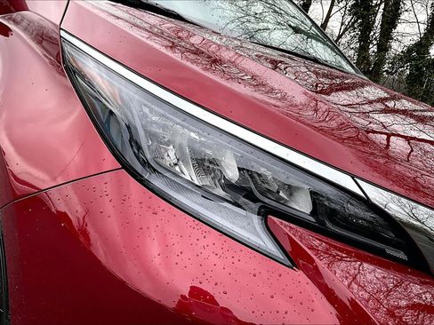 Certified 2026 Toyota Sienna XLE image 28