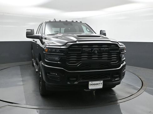 New 2026 RAM 2500 Tradesman AWD/4WD image 17