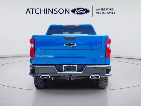 Used 2024 Chevrolet Silverado 1500 LT Trail Boss w/ LT Trail Boss Premium Package AWD/4WD image 5