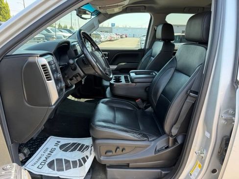 Used 2018 Chevrolet Silverado 1500 LT w/ All Star Edition AWD/4WD image 2