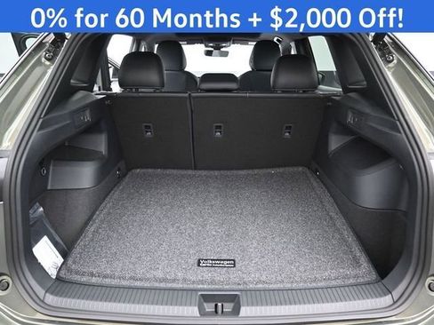 New 2026 Volkswagen Tiguan SE R-Line AWD/4WD image 12