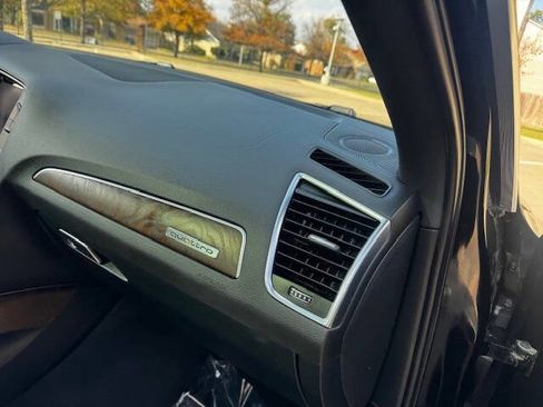 Used 2016 Audi Q5 2.0T Premium Plus image 31