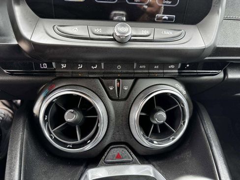 Used 2016 Chevrolet Camaro SS RWD image 37