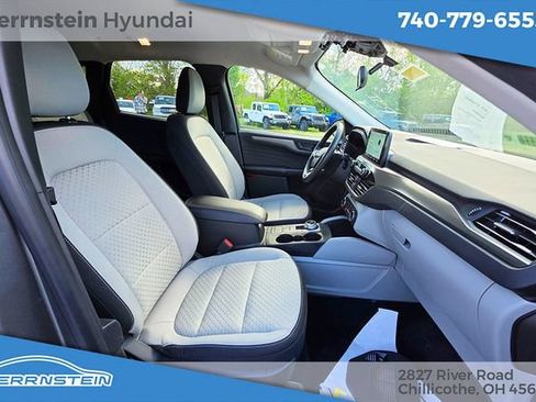 Used 2023 Ford Escape Active AWD/4WD image 25