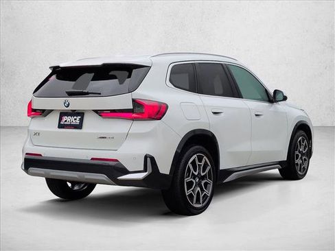 Used 2025 BMW X1 xDrive28i w/ Technology Package AWD/4WD image 5