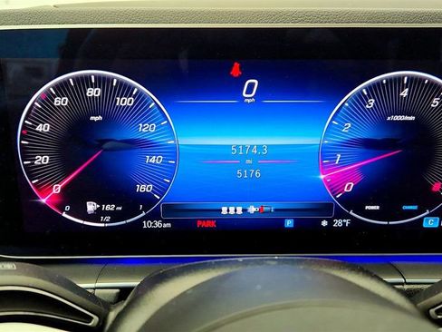 Used 2025 Mercedes-Benz GLE 350 4MATIC w/ Winter Package image 21